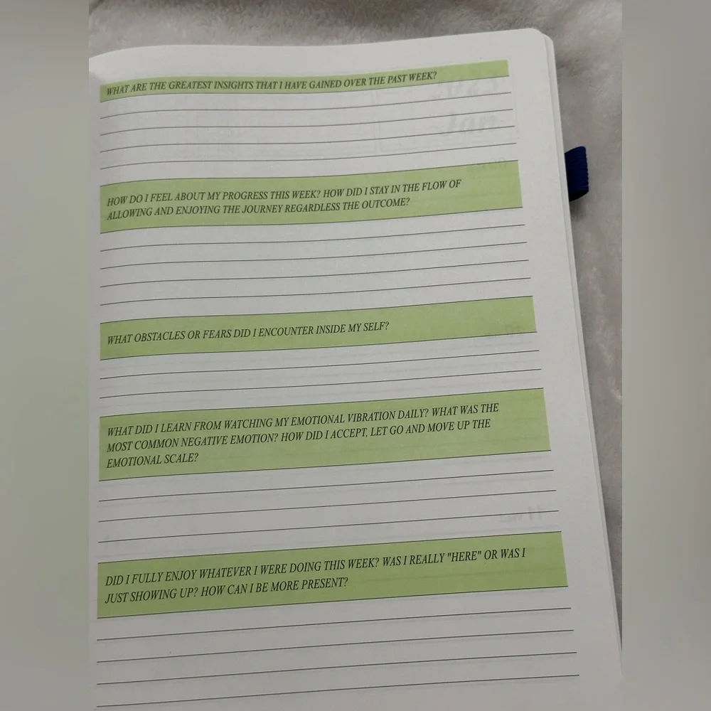 Celestial Zodiac Planner/Journal/Diary 2023 - Picture 15 of 16